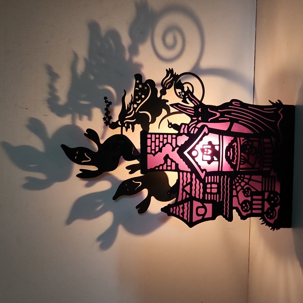 PartyLite Ghostly Haunted House Wall Sconce Decor P8268